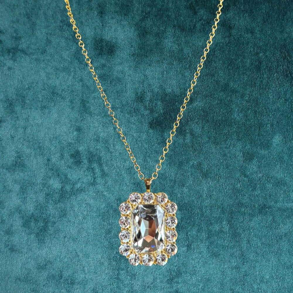 MY FLAT IN LONDON BRIGHTON TRUST FUND BABY CRYSTAL NECKLACE